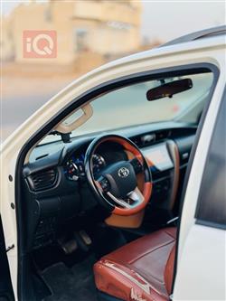 تۆیۆتا فۆرچێنەر